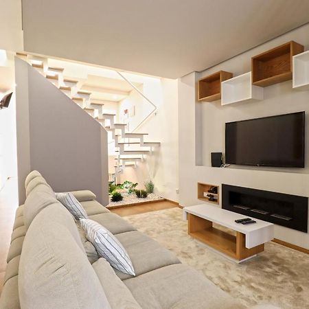 Ribeira Riverhouse - City Centre Duplex With Terrace Viana do Castelo Luaran gambar
