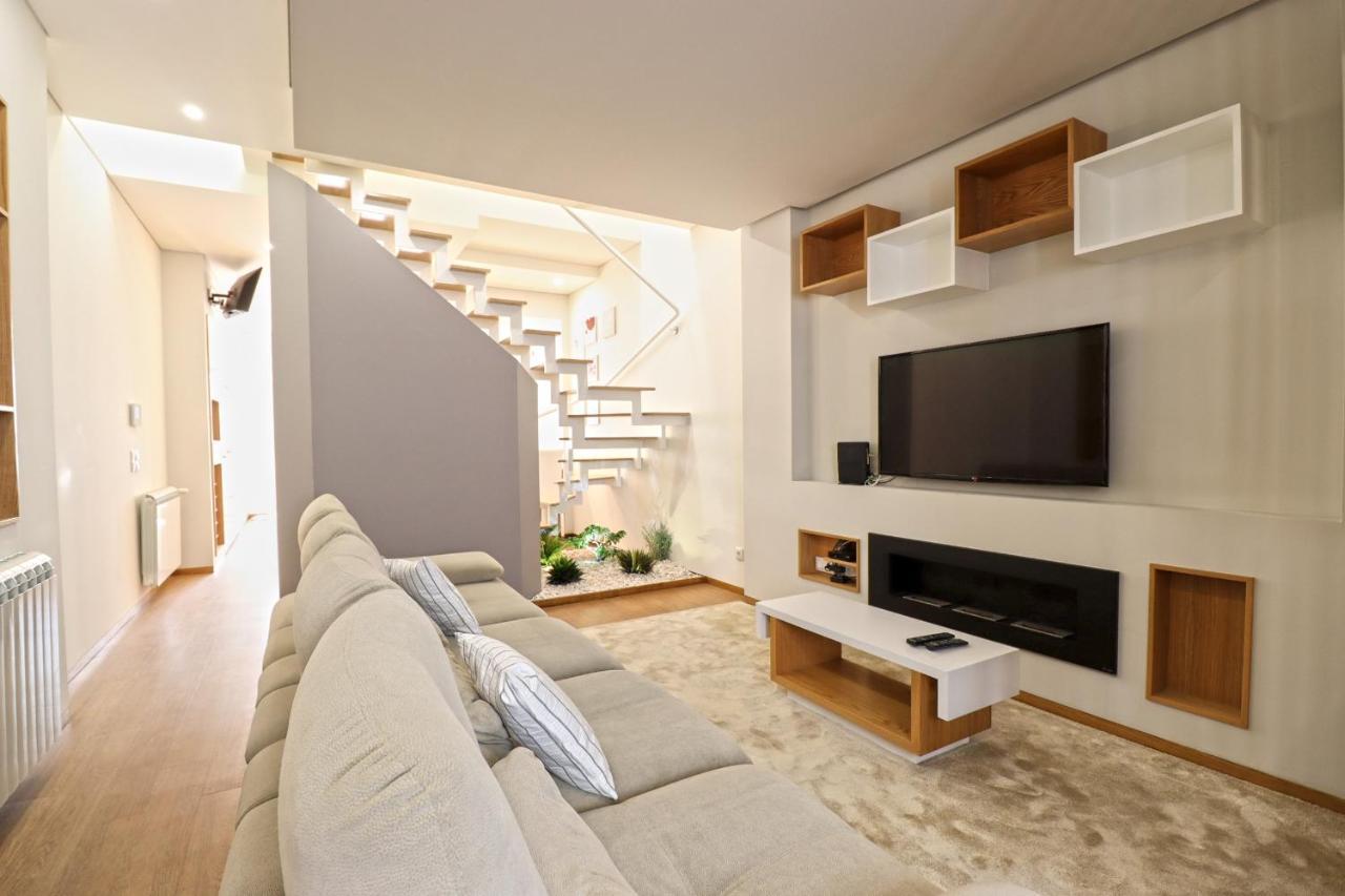 Ribeira Riverhouse - City Centre Duplex With Terrace Viana do Castelo Luaran gambar